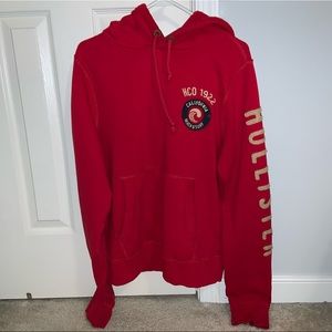red hollister sweatshirt